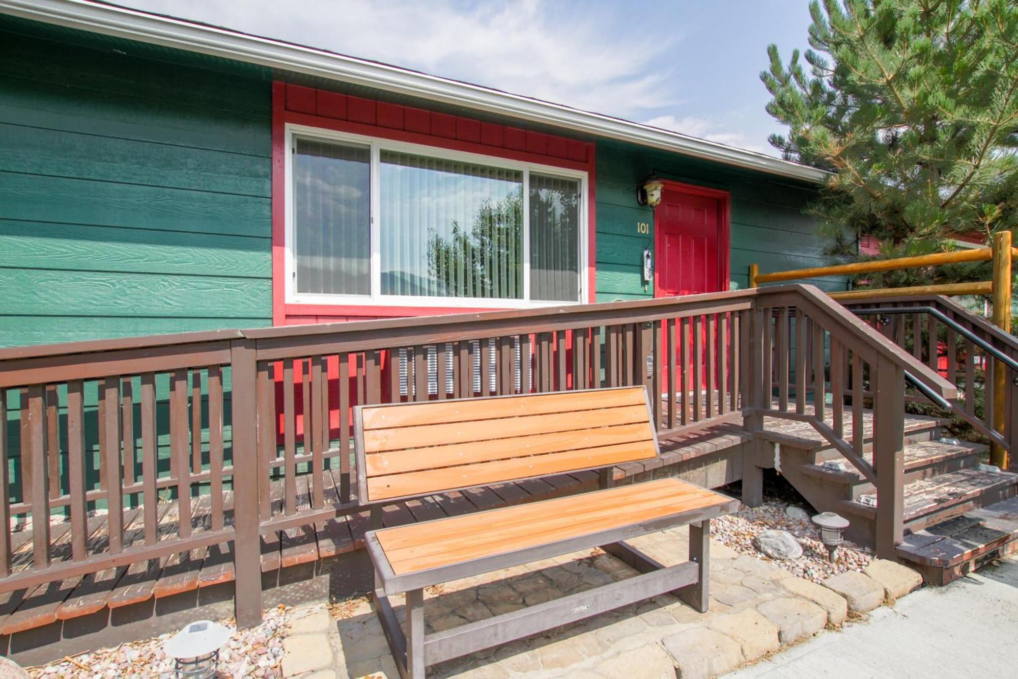 גרדינר Yellowstone Gateway Inn חדר תמונה