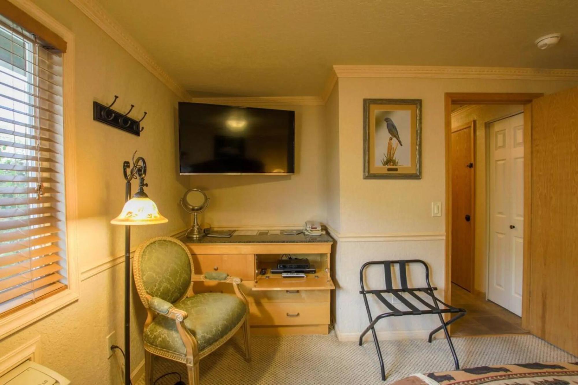 גרדינר Yellowstone Gateway Inn מראה חיצוני תמונה