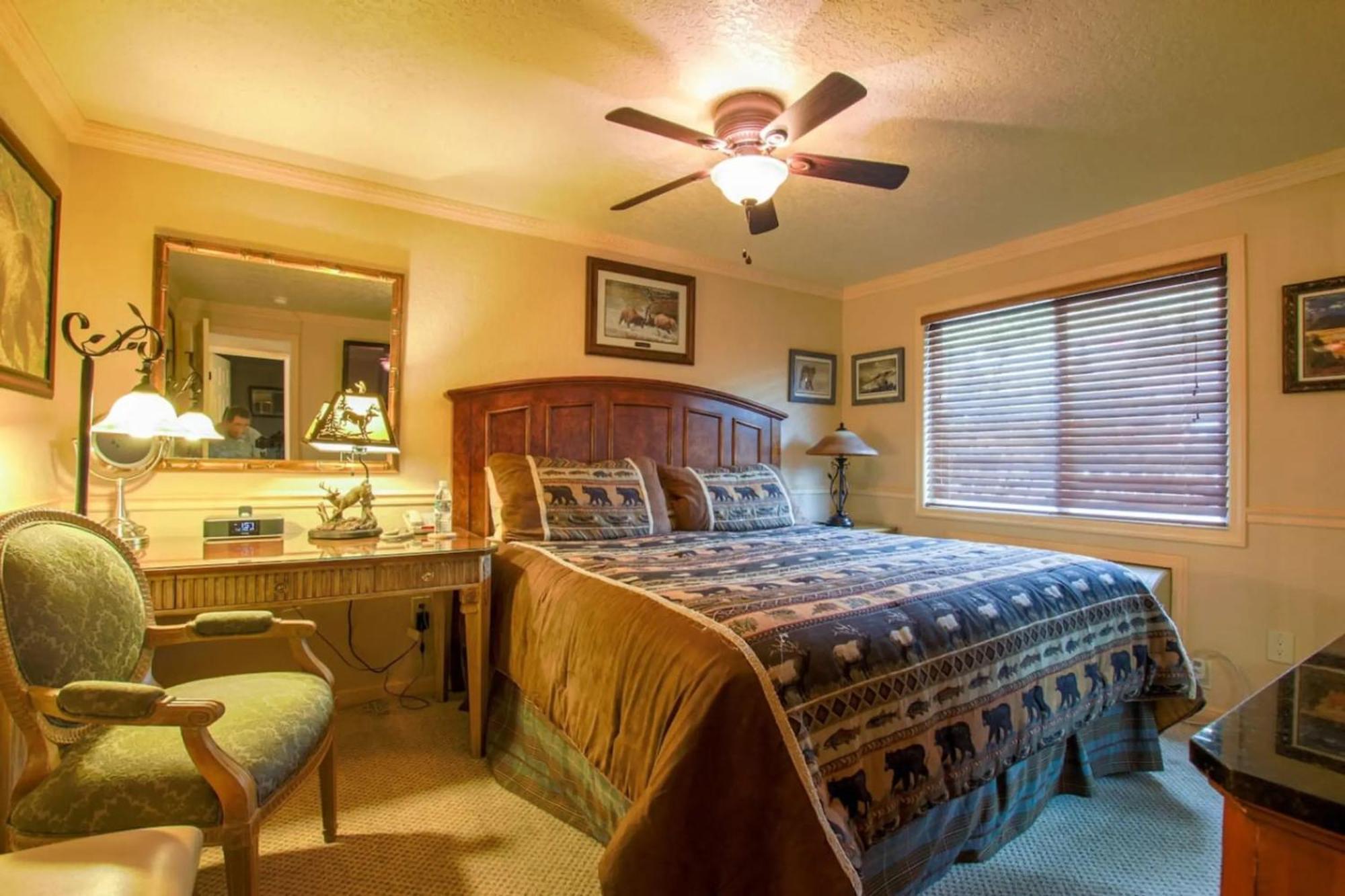 גרדינר Yellowstone Gateway Inn מראה חיצוני תמונה