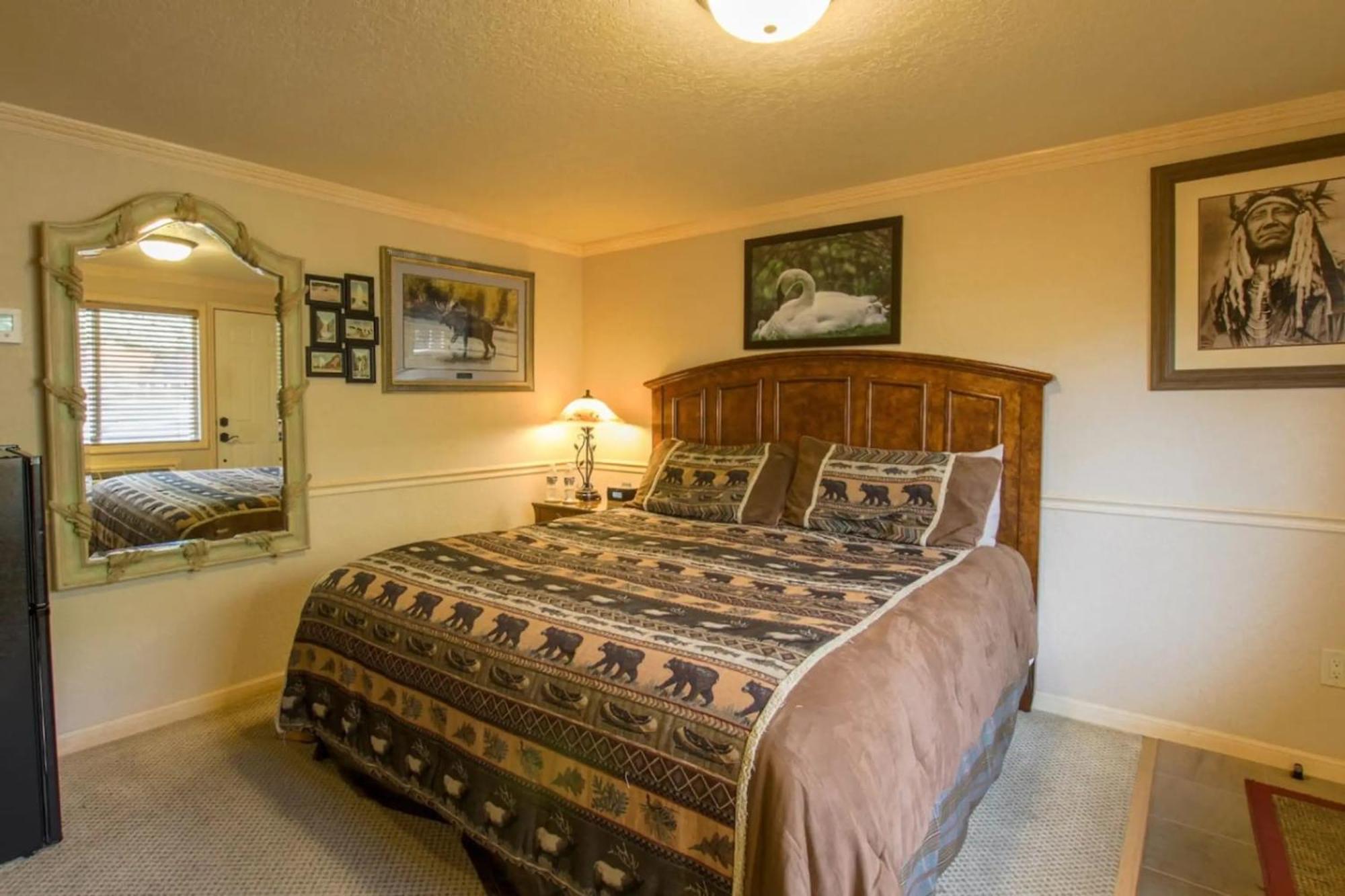 גרדינר Yellowstone Gateway Inn מראה חיצוני תמונה