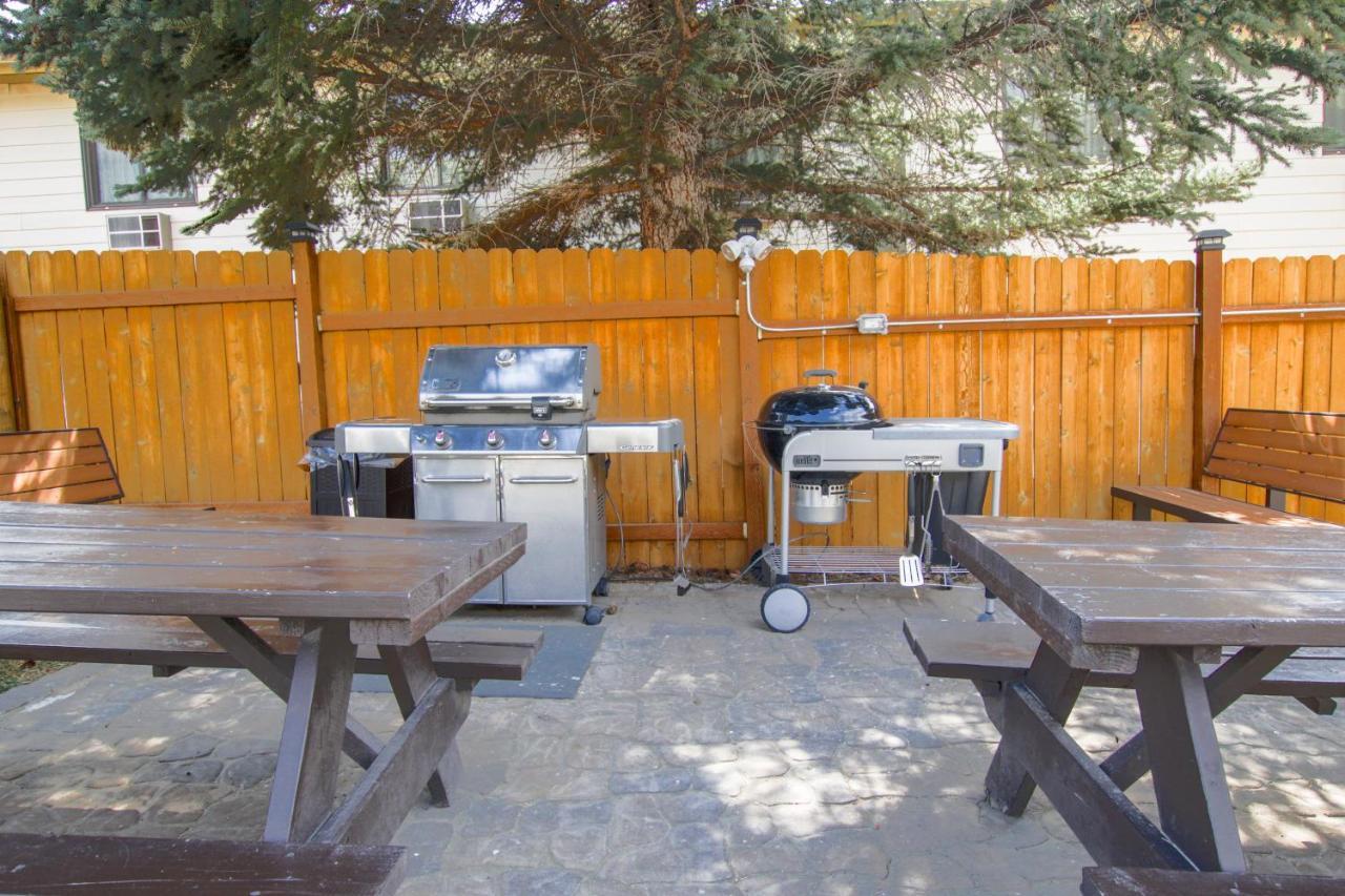 גרדינר Yellowstone Gateway Inn מראה חיצוני תמונה